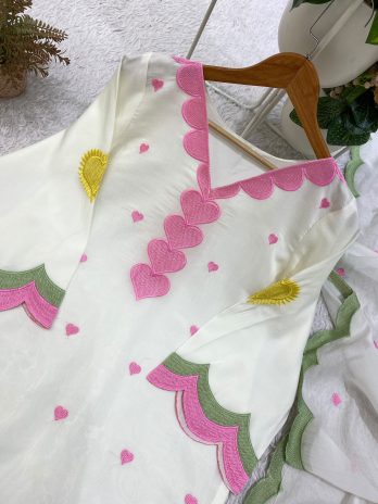 Farshi Salwar Suit