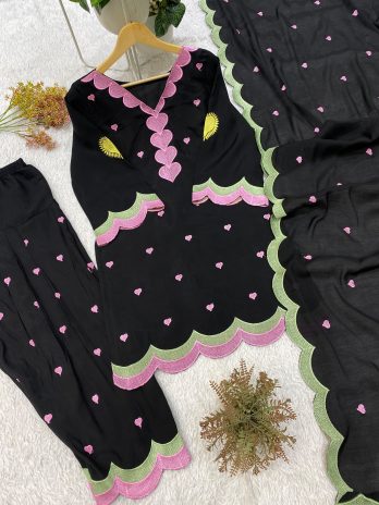 Farshi Salwar Suit