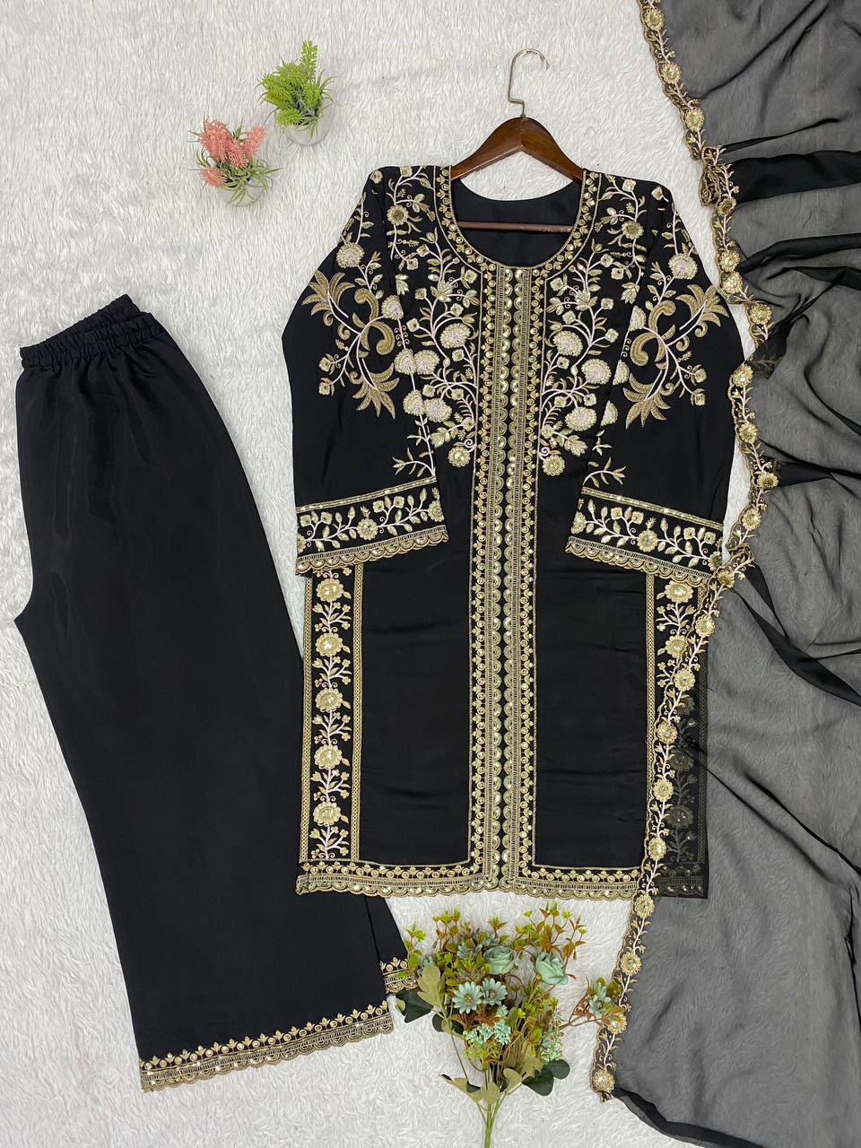 Plazzo Suit - Image 6
