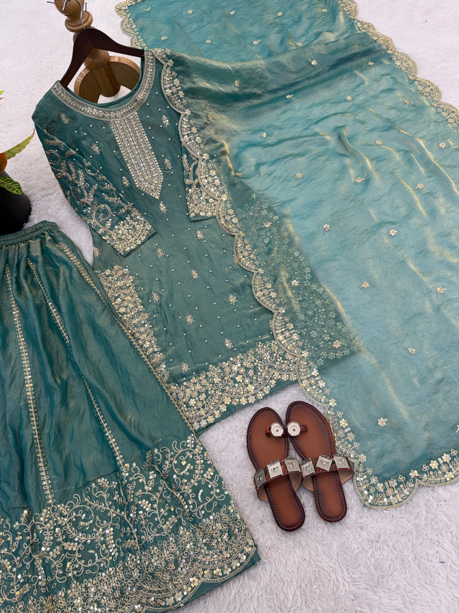 Embroidered Fendy Silk Palazzo Suit Set for Women - Image 8